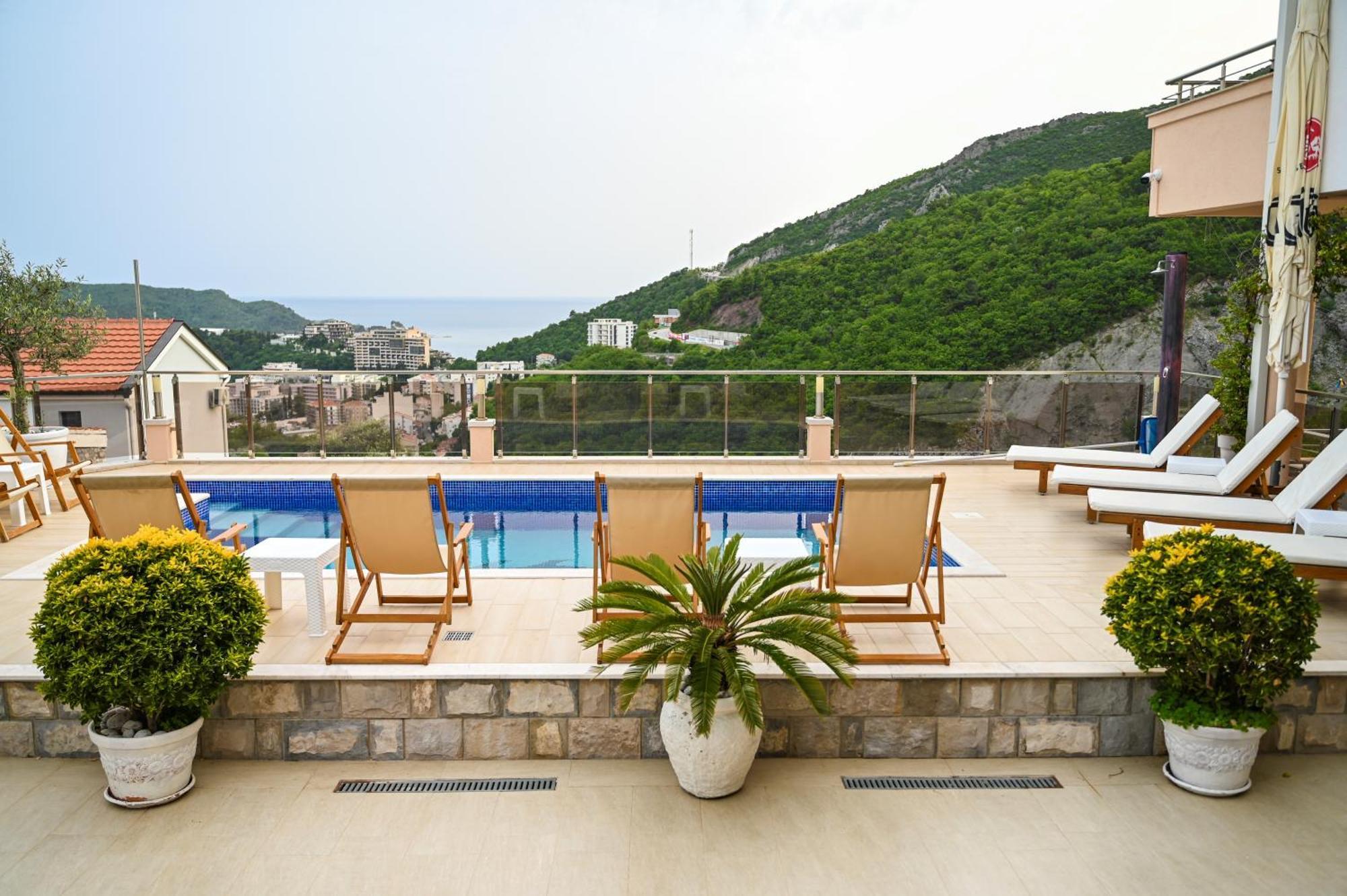 Villa Lux Rajovic Budva Zewnętrze zdjęcie